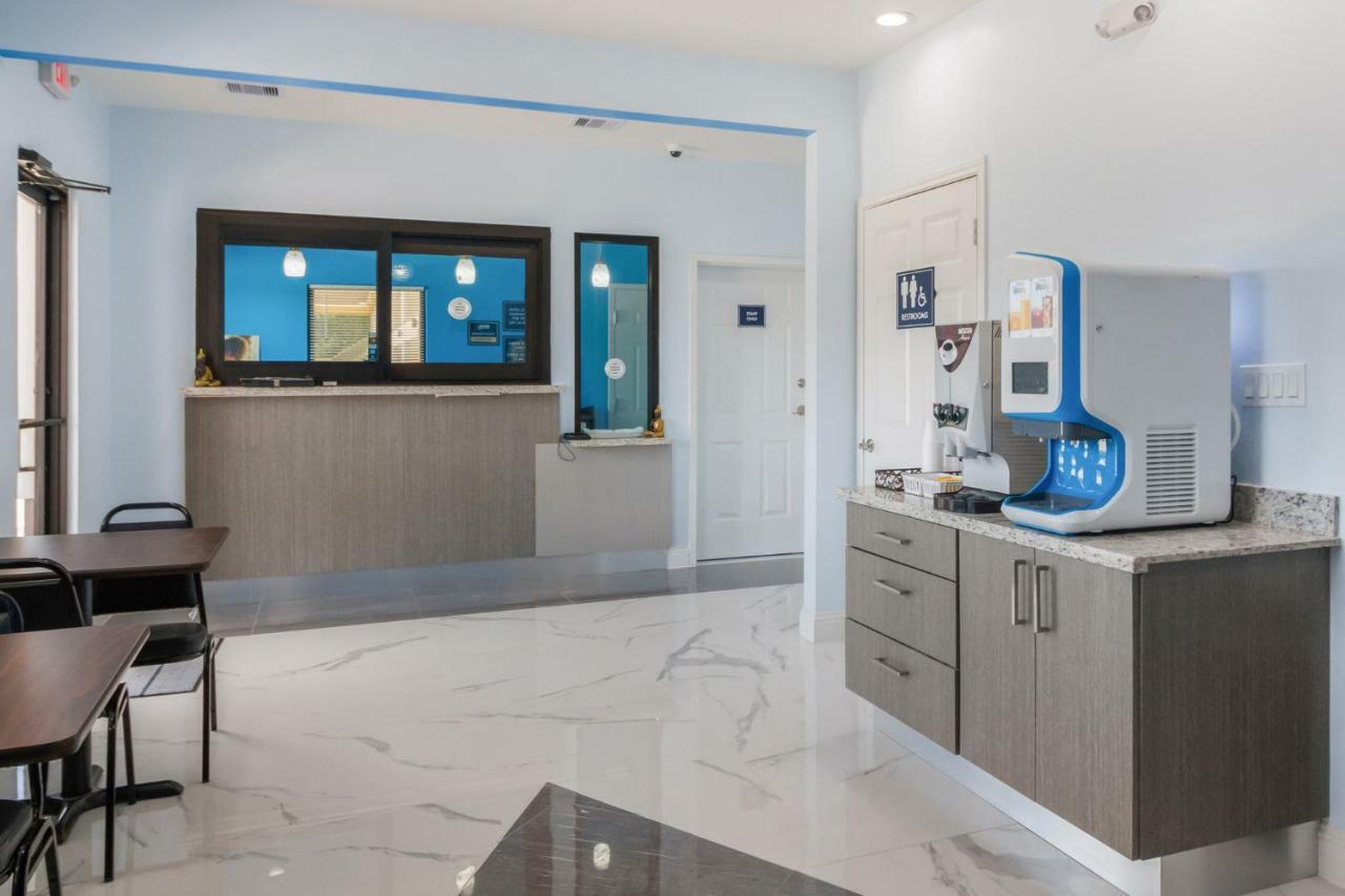 Hotel Americas Value Inn- Aldine Westfield Humble