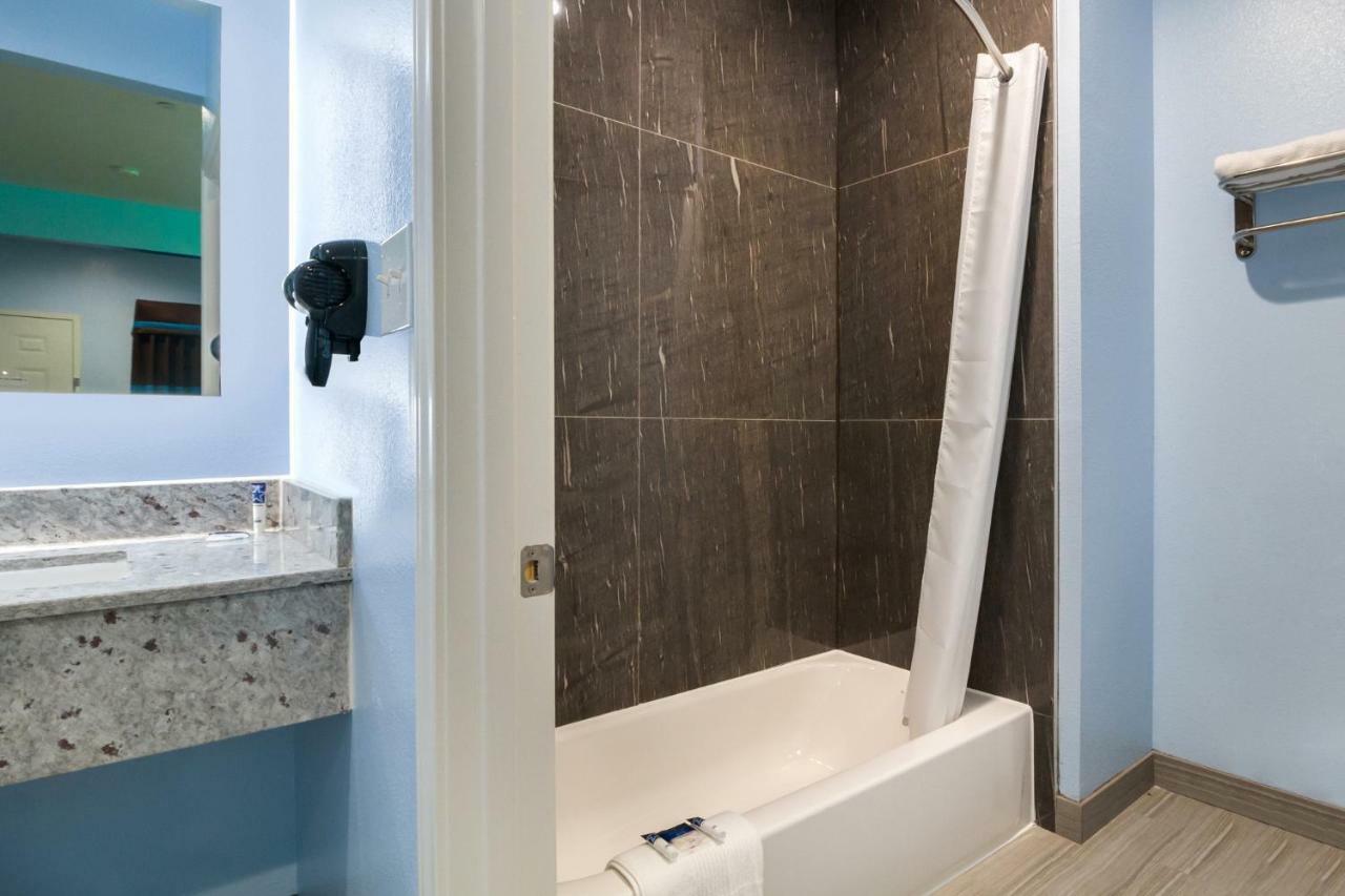 Americas Value Inn- Aldine Westfield Hotel Humble