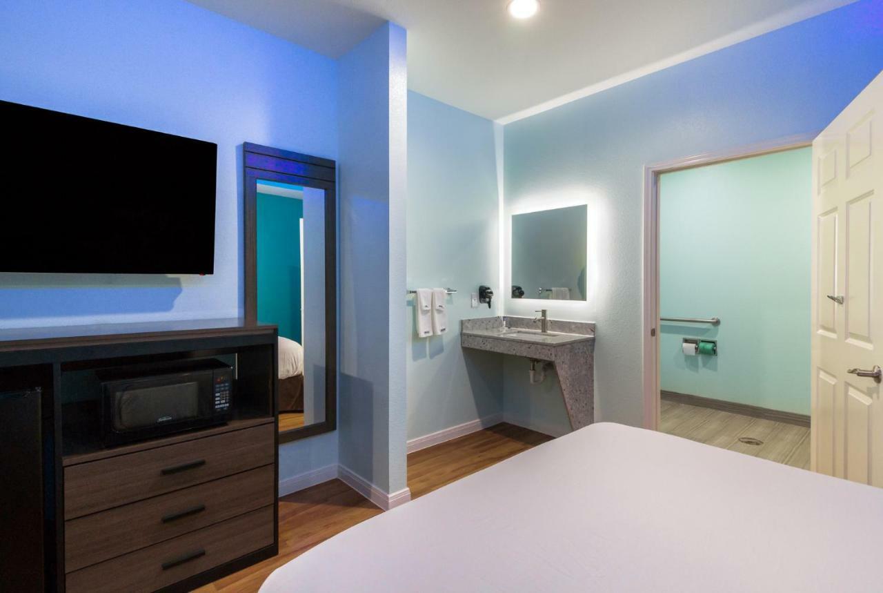 Americas Value Inn- Aldine Westfield Hotel Humble
